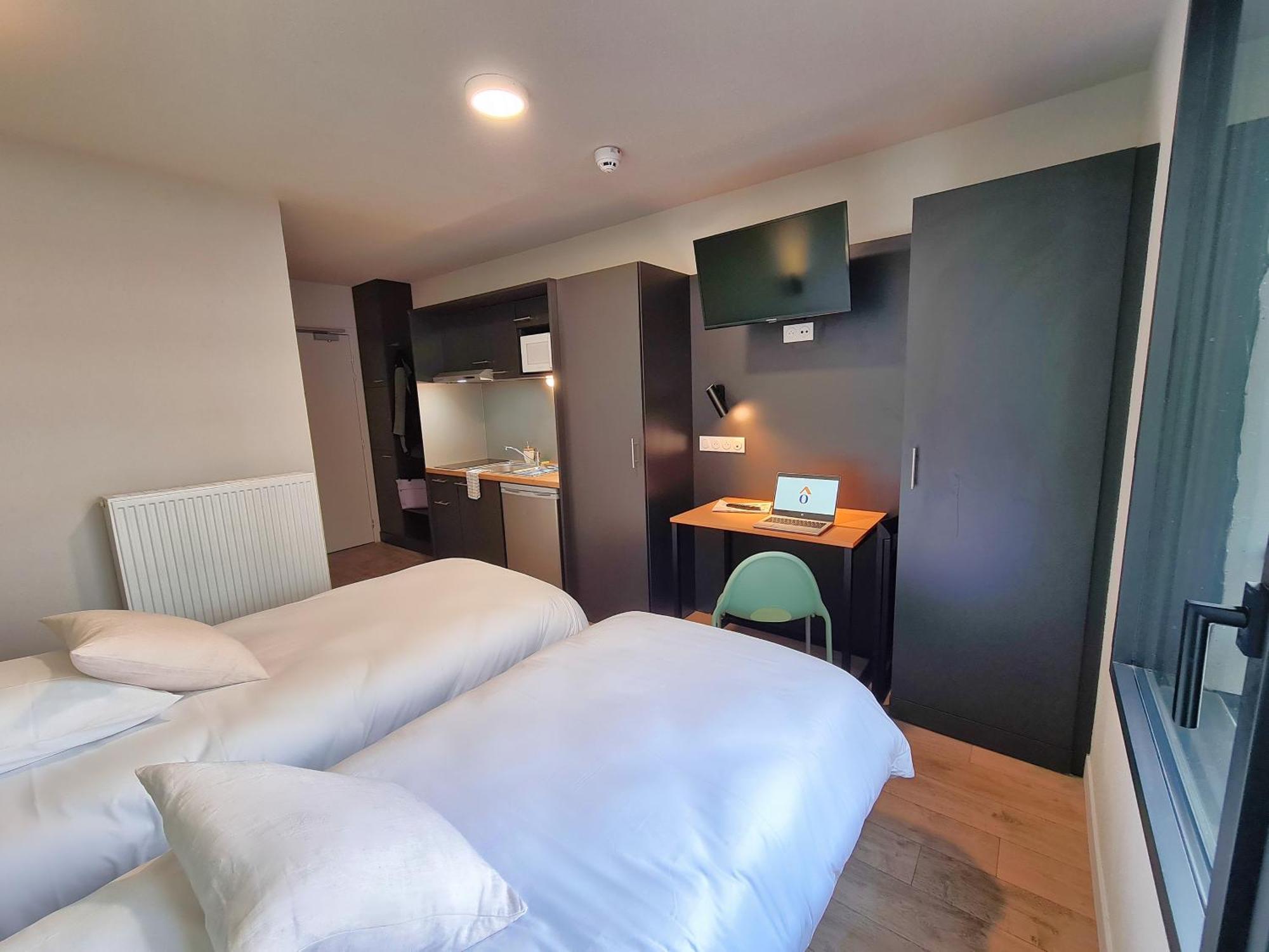 Montempo Apparthotel Bordeaux Centre - Bassins A Flot Bagian luar foto